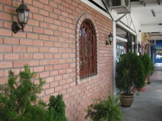 Rose Cottage Hotel Taman Daya Johor Bahru Kültér fotó